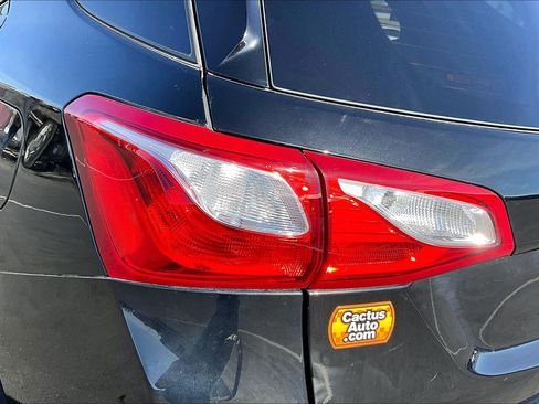 Used 2019 Chevrolet Equinox LT FWD image 29