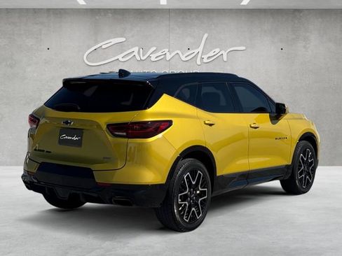Certified 2023 Chevrolet Blazer RS w/ Driver Confidence II Package image 16