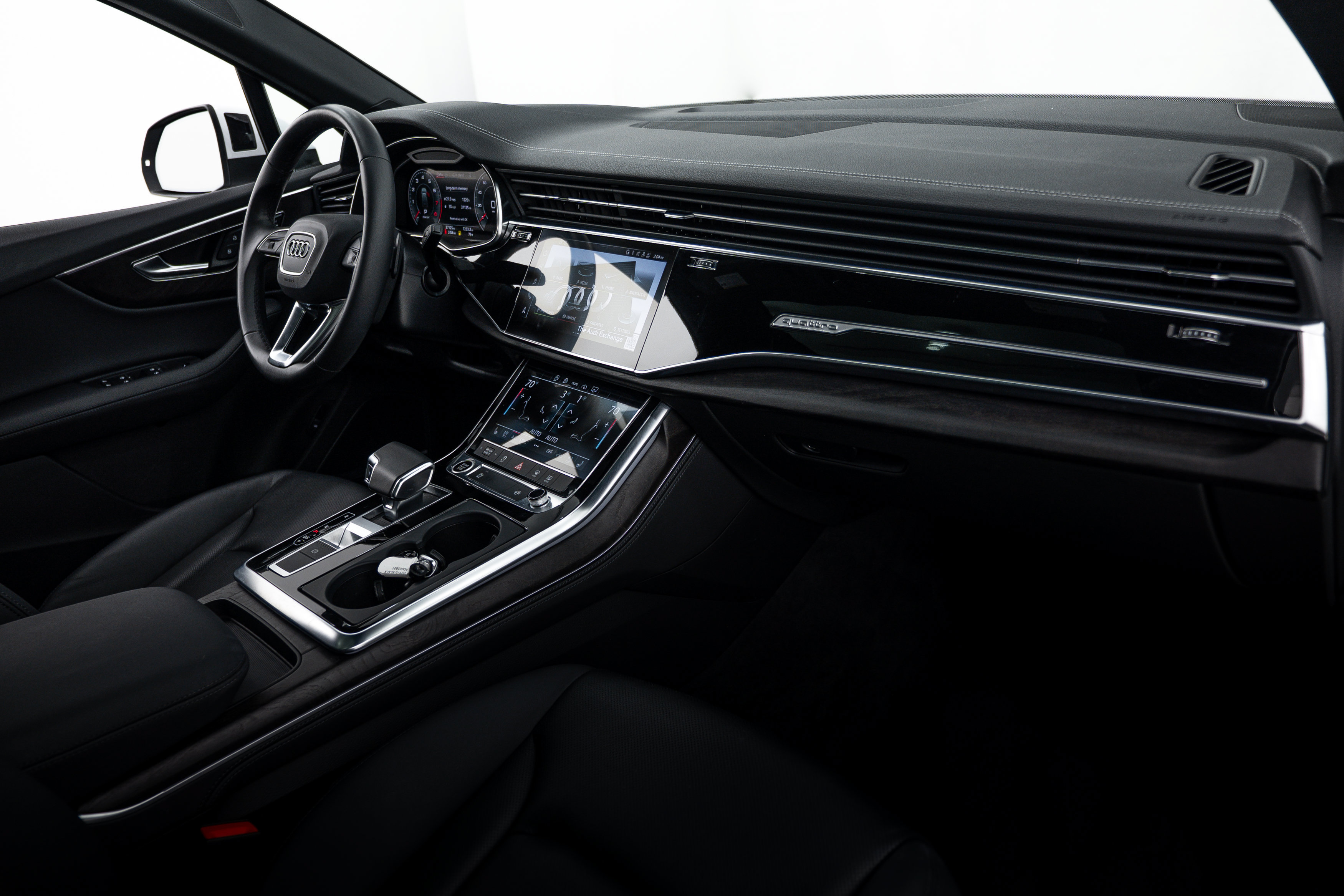 Certified 2023 Audi Q7 2.0T Premium Plus w/ Premium Plus Package AWD/4WD image 8