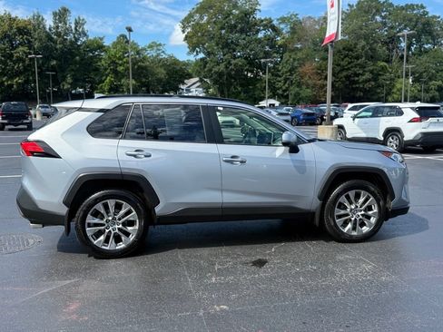 Certified 2019 Toyota RAV4 Limited w/ Cold Weather Package AWD/4WD image 10
