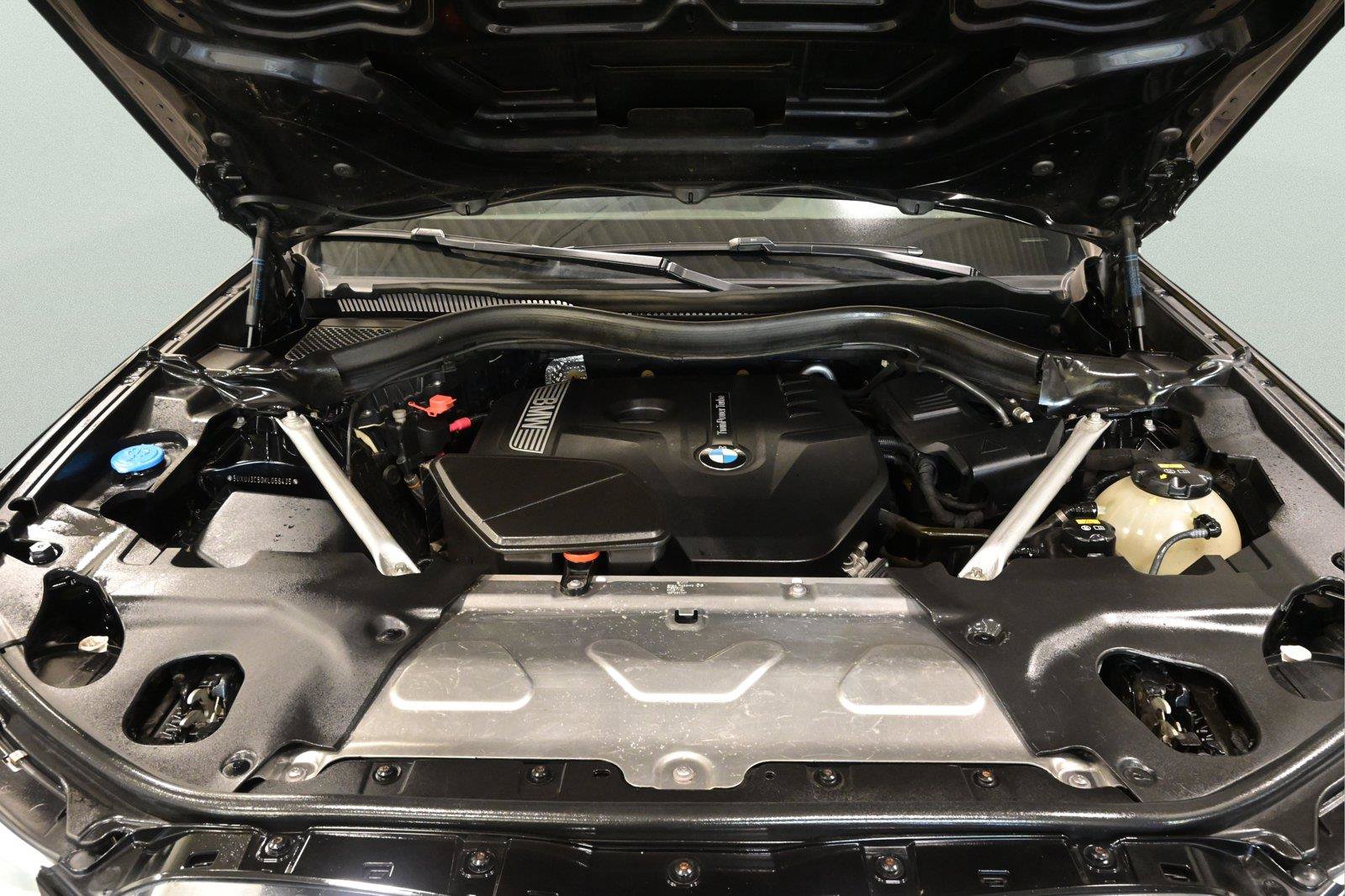 Used 2019 BMW X4 xDrive30i w/ Convenience Package AWD/4WD image 12