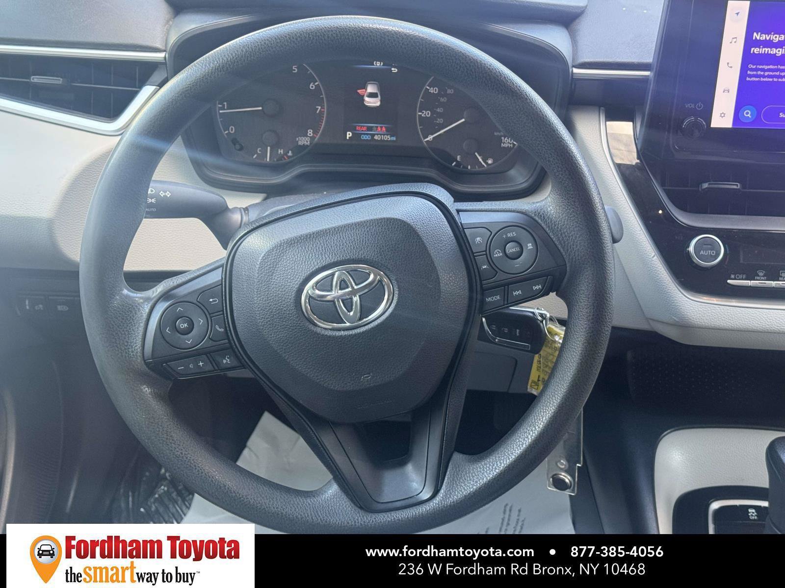 Used 2023 Toyota Corolla LE FWD image 13