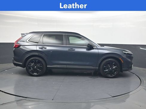 Certified 2023 Honda CR-V Sport Touring image 3