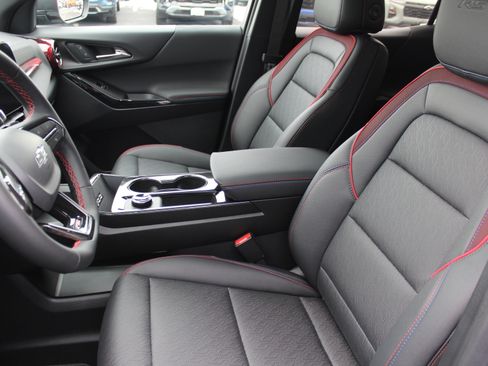 New 2026 Chevrolet Equinox RS image 9