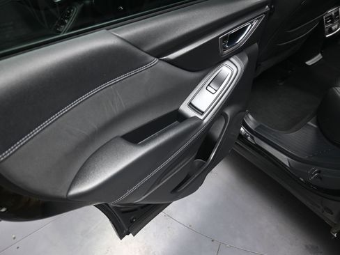 Used 2023 Subaru Forester Premium AWD/4WD image 40