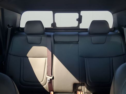 Used 2022 Hyundai Santa Cruz Limited image 41