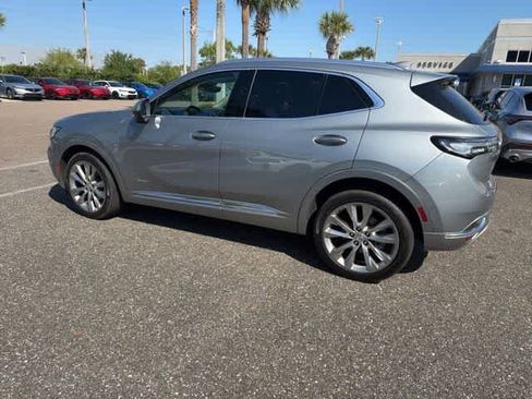 Used 2023 Buick Envision Avenir image 3