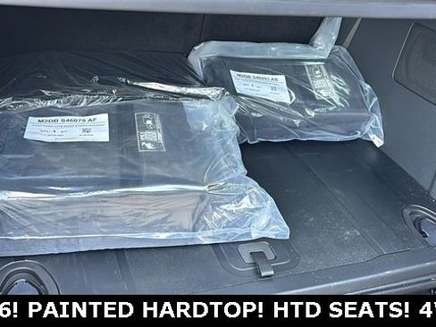 New 2025 Ford Bronco Badlands image 32