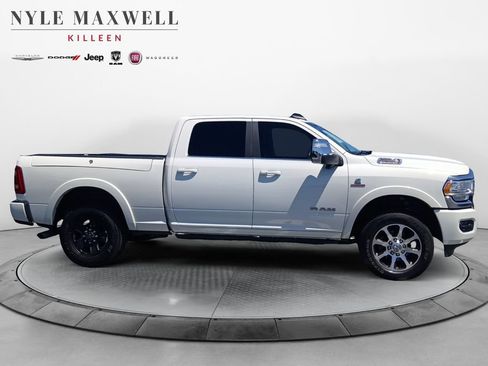 Used 2023 RAM 2500 Limited AWD/4WD image 17