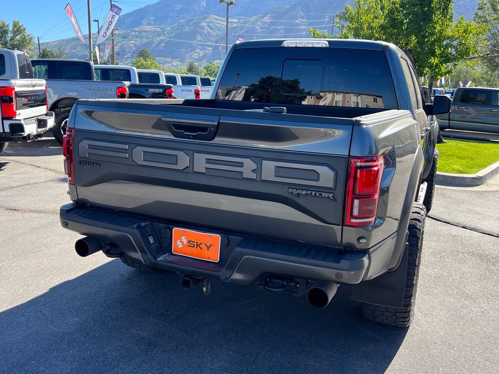 Used 2019 Ford F150 Raptor w/ Equipment Group 802A Luxury AWD/4WD image 8