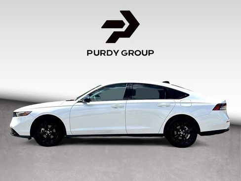 Used 2025 Honda Accord SE image 5