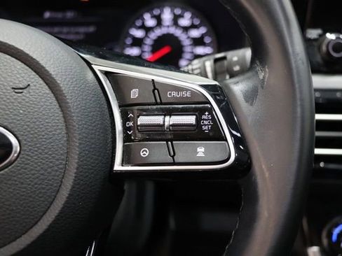 Used 2021 Kia Seltos SX w/ SX Sunroof Package AWD/4WD image 24