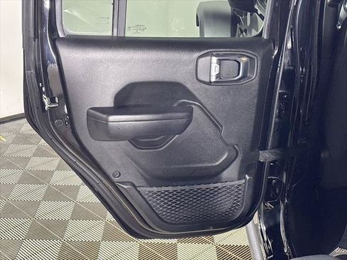 Certified 2023 Jeep Wrangler Unlimited Rubicon 4xe AWD/4WD image 20