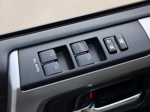 Certified 2019 Toyota 4Runner SR5 Premium image 23