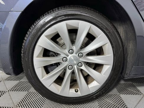Used 2017 Tesla Model S 90D image 46
