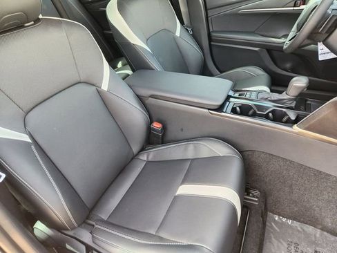 Used 2026 Toyota Camry SE w/ Convenience Package image 10