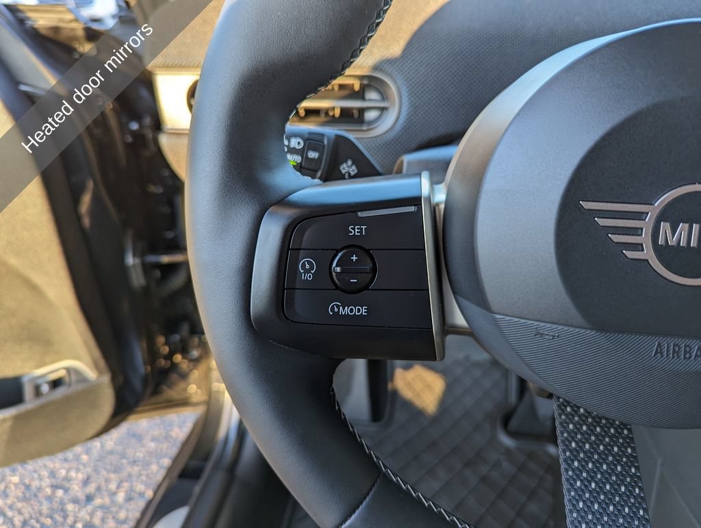 Used 2025 MINI Cooper S FWD image 17