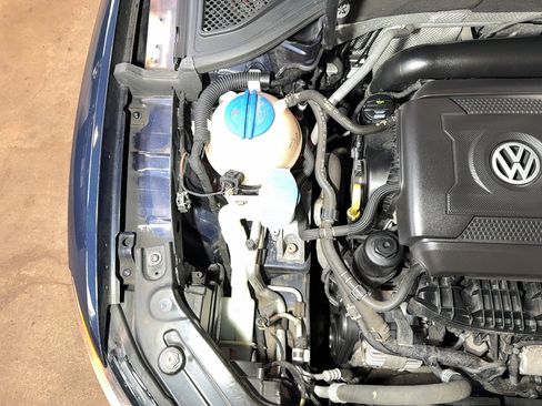 Used 2015 Volkswagen Passat 1.8T S image 64