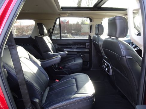 Used 2021 Ford Expedition Max Platinum image 22