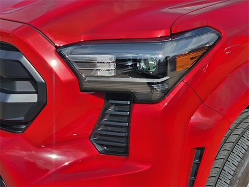 Used 2025 Toyota Tacoma SR5 image 6