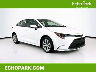 Used 2025 Toyota Corolla LE video 1