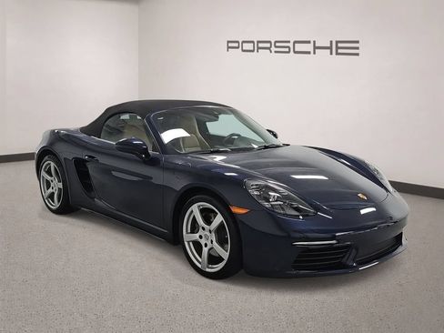 Certified 2021 Porsche 718 Boxster RWD image 8
