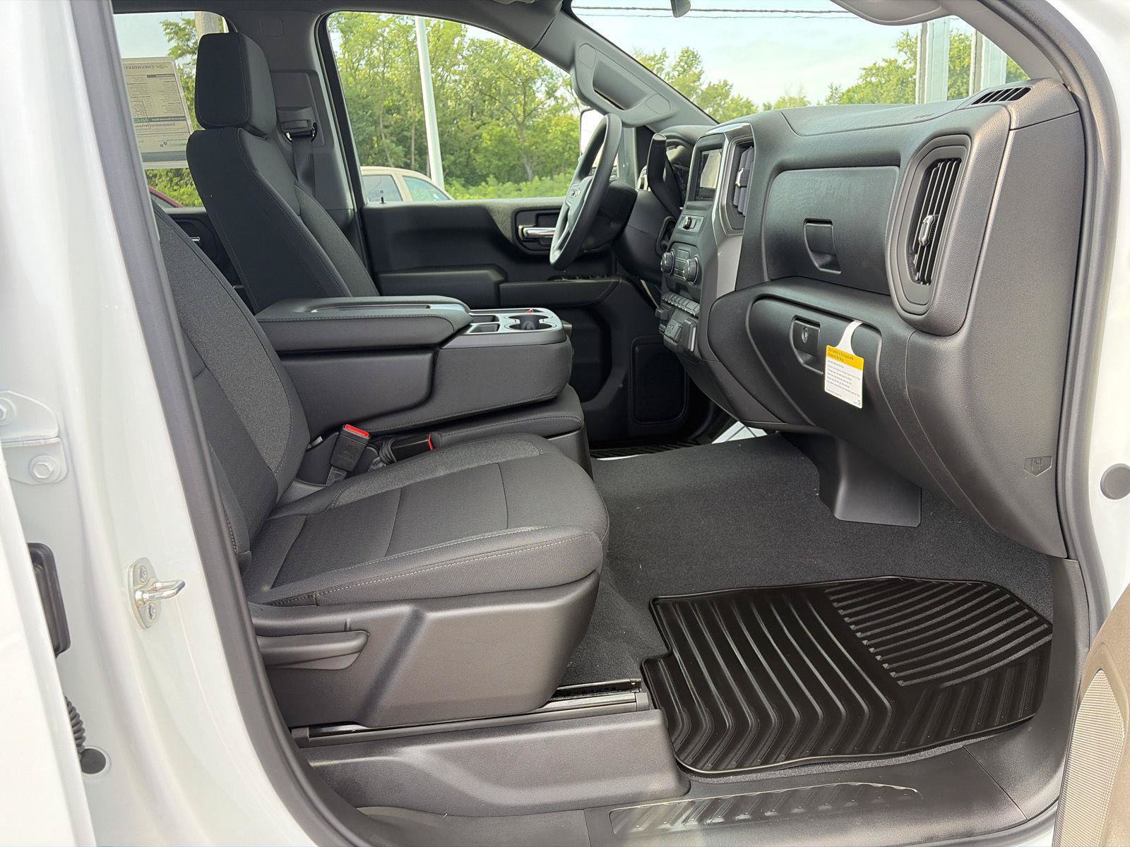 New 2026 Chevrolet Silverado 2500 Custom w/ Custom Value Package AWD/4WD image 16