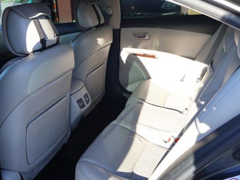 Used 2010 Lexus ES 350 FWD image 23