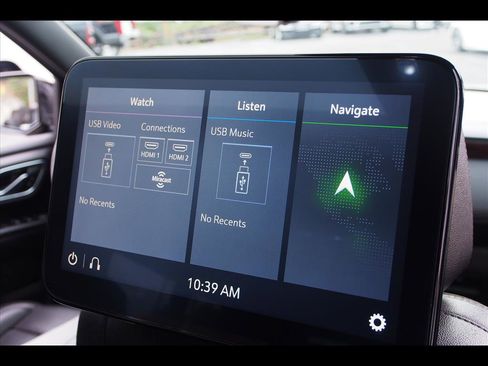 Used 2021 Chevrolet Suburban High Country image 16