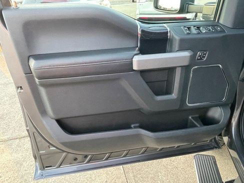 Used 2022 Ford F350 Platinum image 29