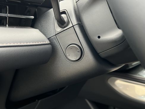 New 2026 Lincoln Nautilus Premier AWD/4WD image 12