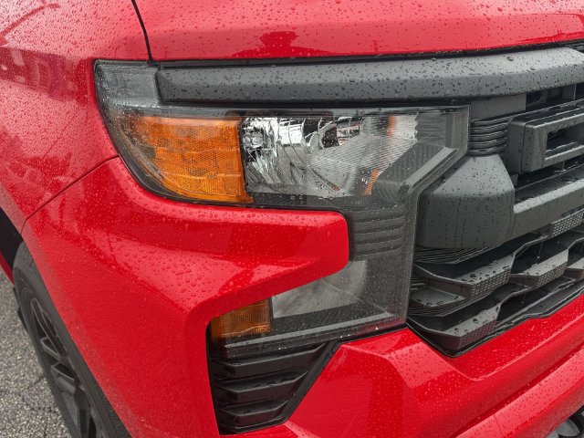 Used 2026 Chevrolet Silverado 1500 Custom RWD image 9