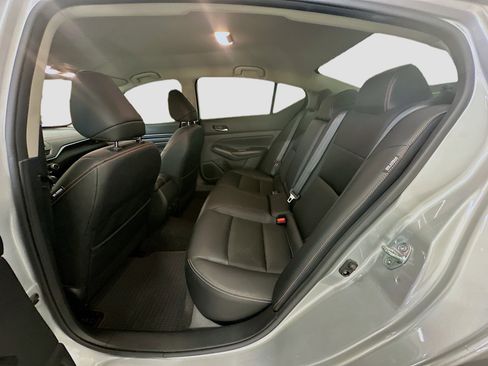 Used 2021 Nissan Altima 2.5 SR image 28