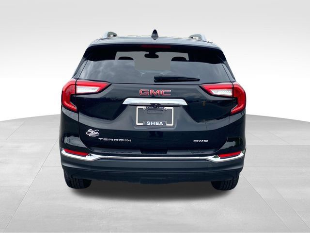 Certified 2024 GMC Terrain SLT AWD/4WD image 4