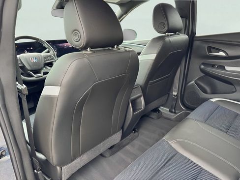 Used 2024 Buick Envista Preferred w/ Convenience I Package FWD image 19