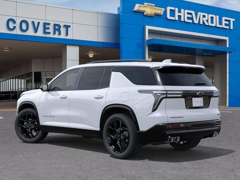 New 2026 Chevrolet Traverse RS image 3