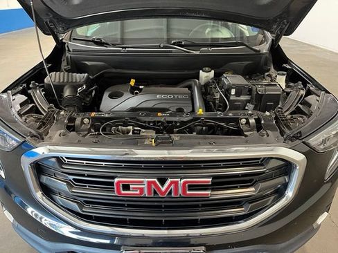 Used 2020 GMC Terrain SLE FWD image 9