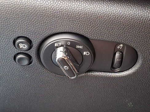 Used 2024 MINI Cooper S FWD image 25