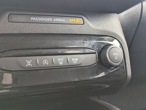 Used 2025 Ford Escape Active w/ Tech Pack #1 image 23