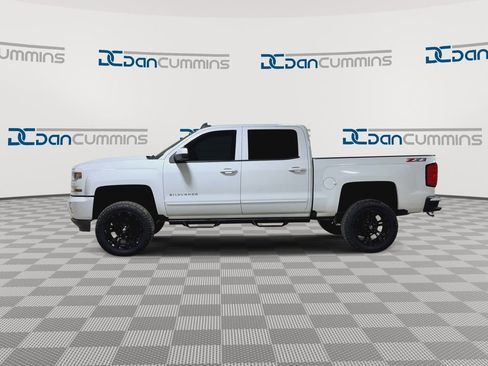 Used 2018 Chevrolet Silverado 1500 LT w/ All Star Edition image 5