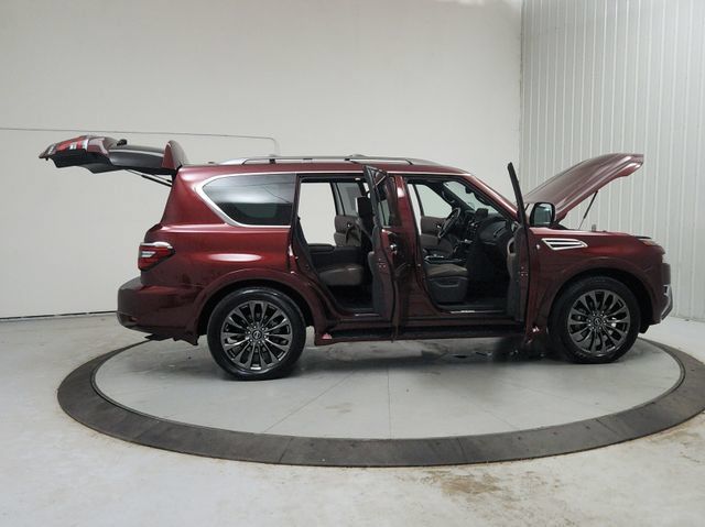 Used 2023 Nissan Armada Platinum w/ Captain's Chairs Package RWD image 16