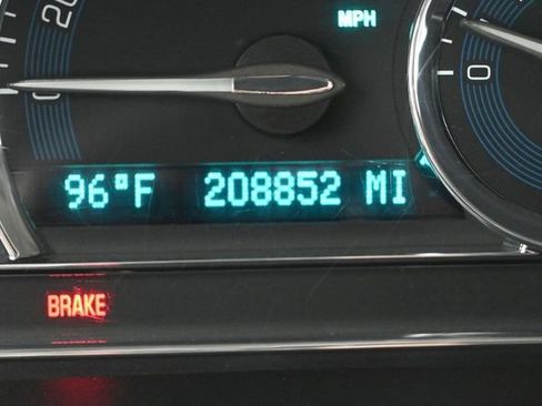 Used 2008 Chevrolet HHR LT FWD image 28