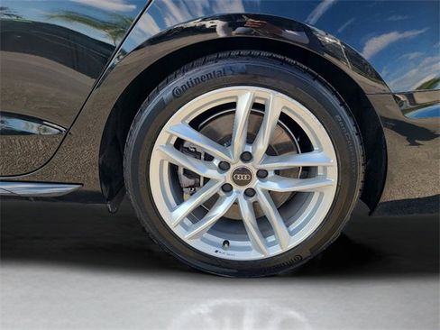 Used 2024 Audi A4 2.0T Premium Plus image 13