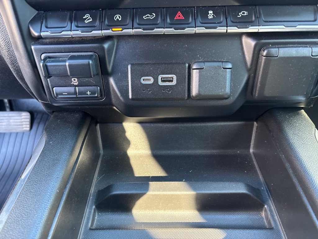 Used 2021 Chevrolet Silverado 1500 RST AWD/4WD image 20