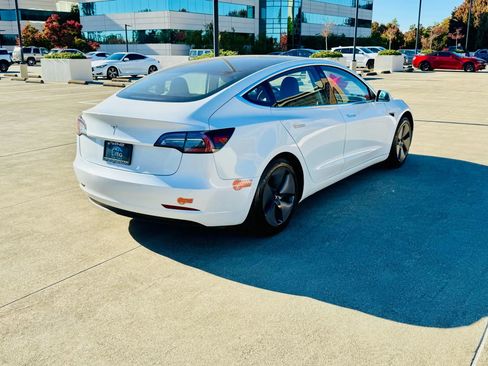 Used 2020 Tesla Model 3 image 6