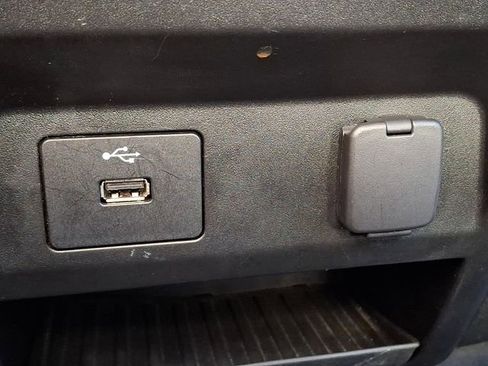 Certified 2020 Ford F250 XL w/ STX Appearance Package image 25