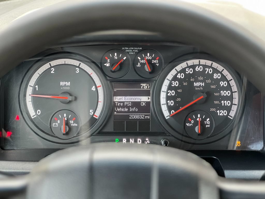 Used 2012 RAM 2500 ST w/ Chrome Appearance Group AWD/4WD image 15