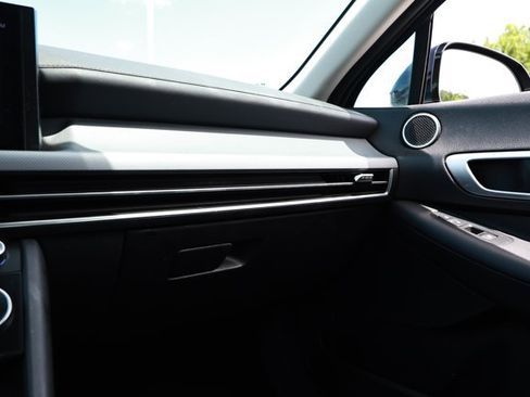 Used 2025 Hyundai Sonata SEL FWD image 24