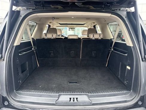 Used 2024 Ford Expedition Max Limited AWD/4WD image 8