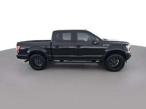 Used 2018 Ford F150 XLT w/ Equipment Group 302A Luxury image 4